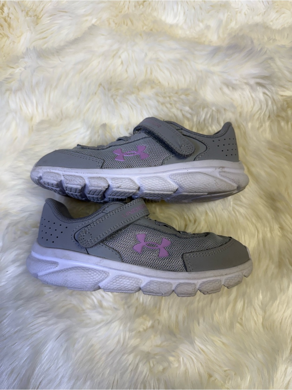 UNDER ARMOUR Girls Sneakers